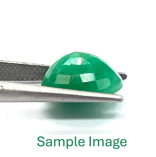 Natural emerald stone panna gemstone for Mercury planet astrological healing crystal