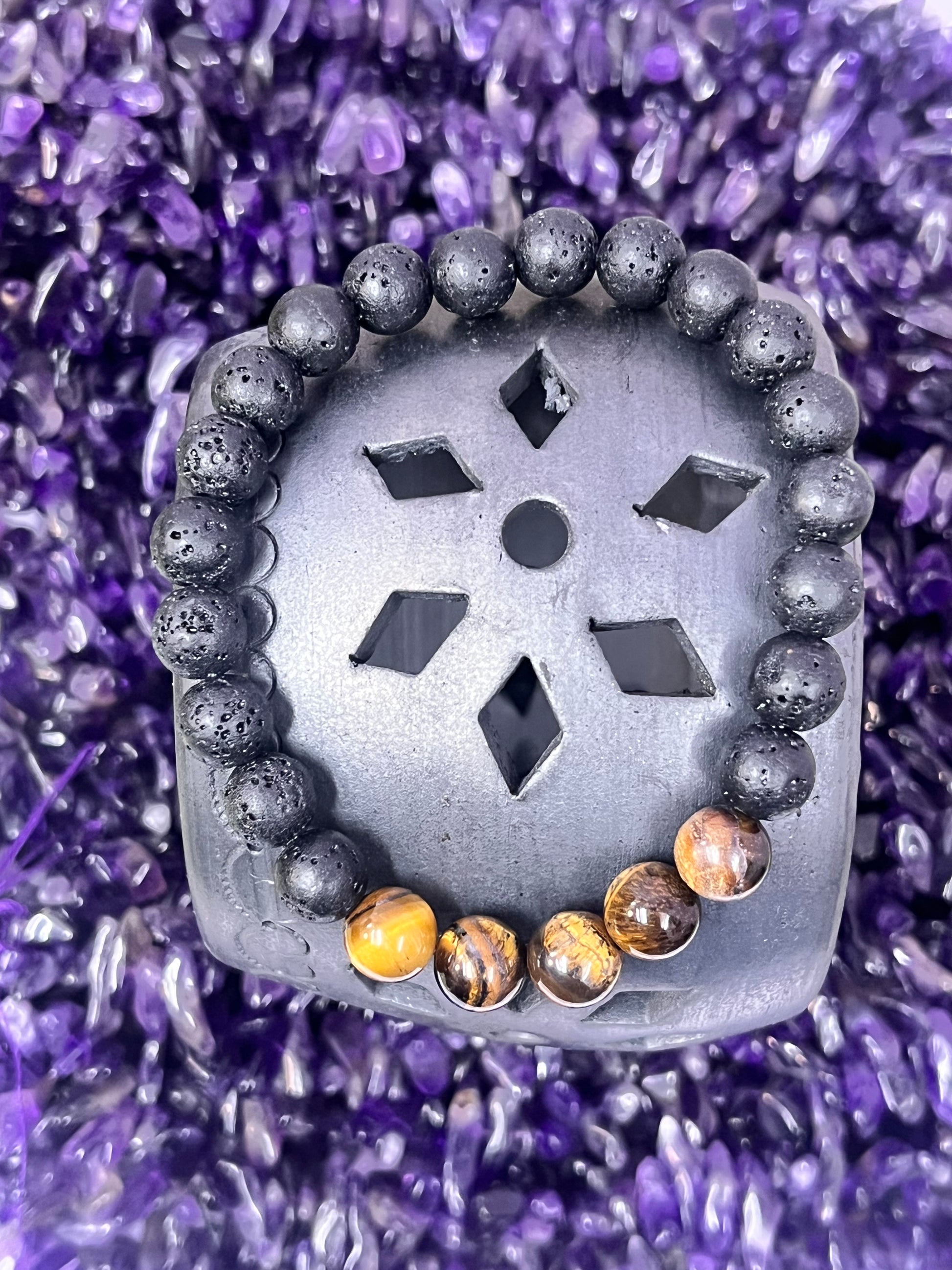 Tiger eye lava stone bracelet for solar plexus chakra confidence courage Leo zodiac